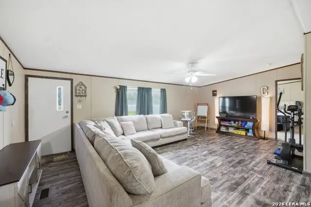 918 County Road 7711, Devine, TX 78016 - #3