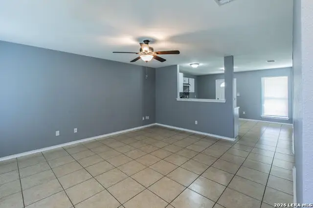 5835 Midcrown Dr, San Antonio, TX 78218 - #2