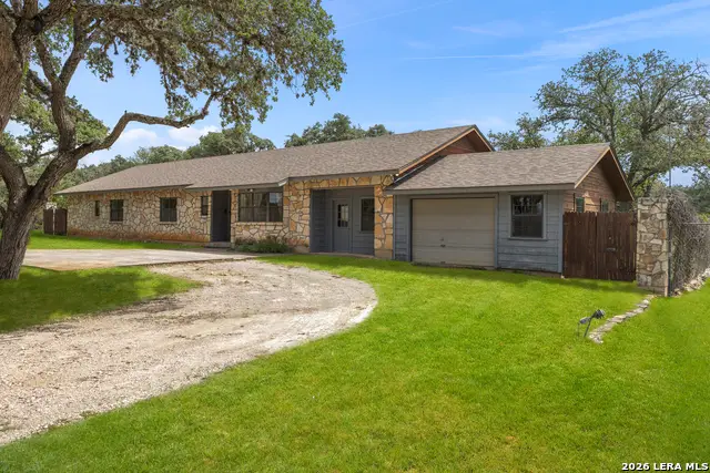 165 Settlers Cir, Bandera, TX 78003 - #3