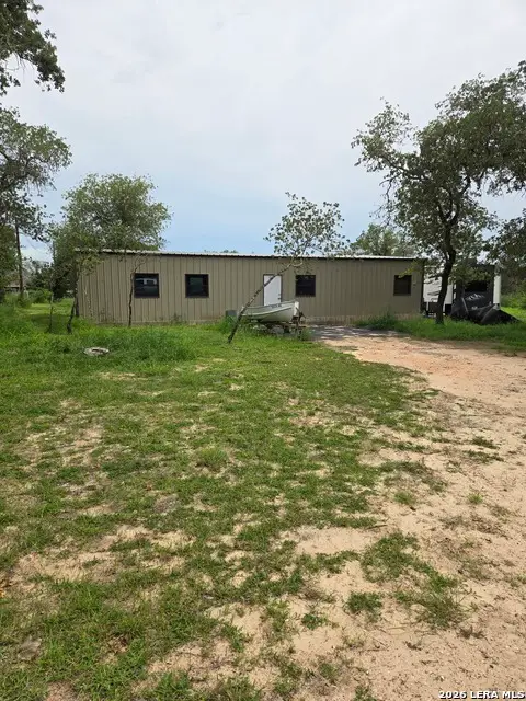 300 Camelot Ln, San Antonio, TX 78264 - #2