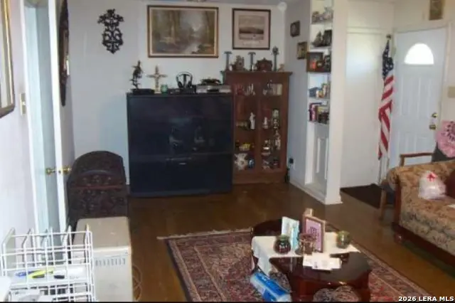 134 Pilgrim Dr., San Antonio, TX 78213 - #2