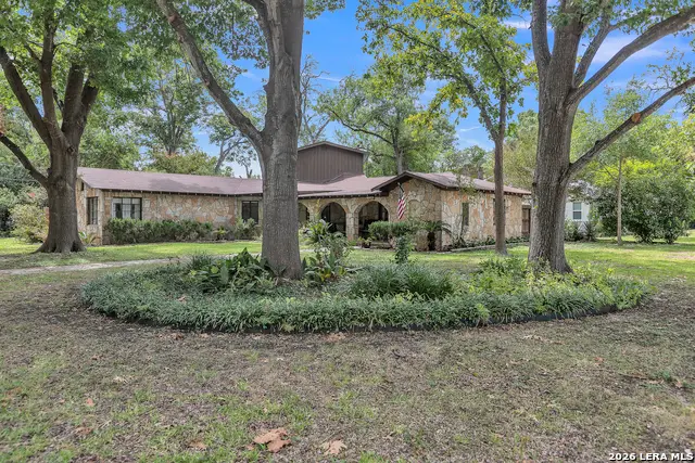 1130 Bartholomae Street, Seguin, TX 78155 - #1