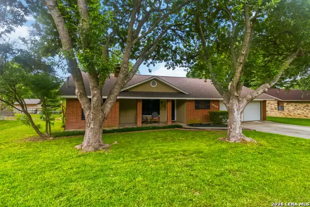 1529 Allison, New Braunfels, TX 78130 - #2