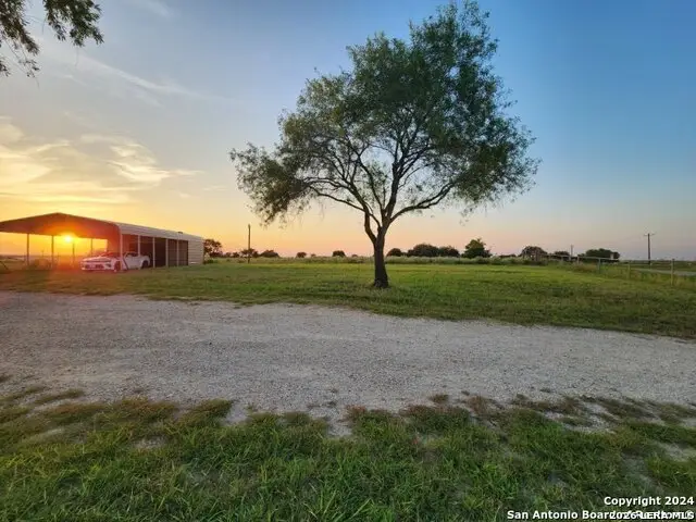 11903 N State Highway 123, Falls City, TX 78113 - #2