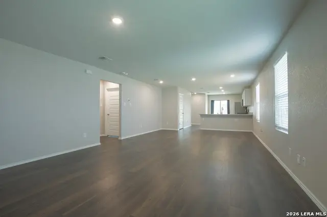 5402 Frederick Blf, Von Ormy, TX 78073 - #3