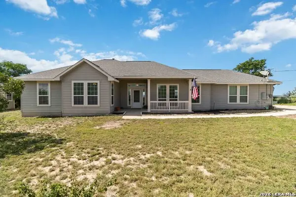 253 County Road 5720, Castroville, TX 78009