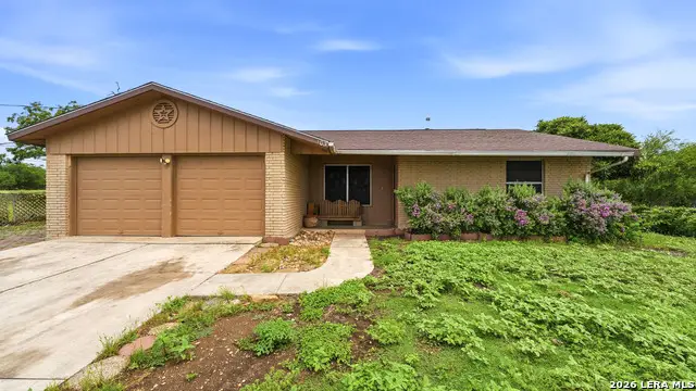 103 7th St, Converse, TX 78109 - #1
