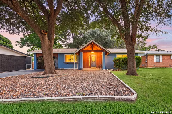 447 Lockener, New Braunfels, TX 78130