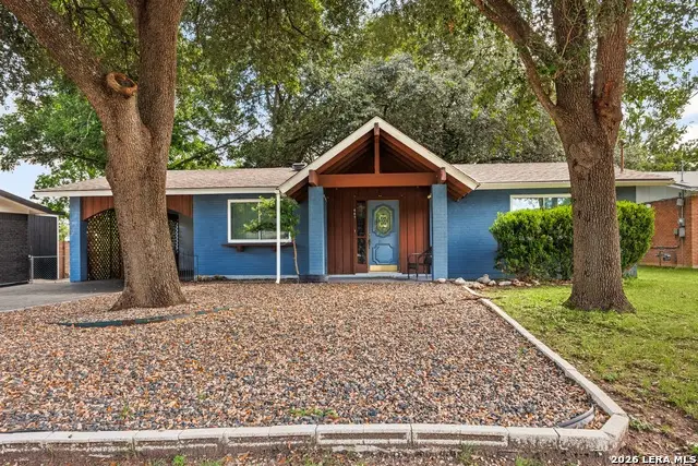 447 Lockener, New Braunfels, TX 78130 - #2