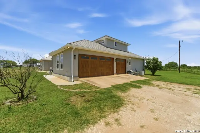 12320 Wheeler Rd, Atascosa, TX 78002 - #2