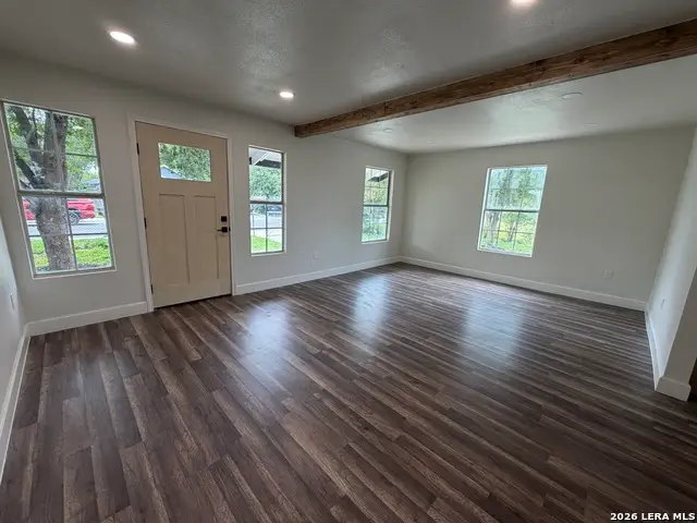 236 Brenner St, San Antonio, TX 78237 - #2