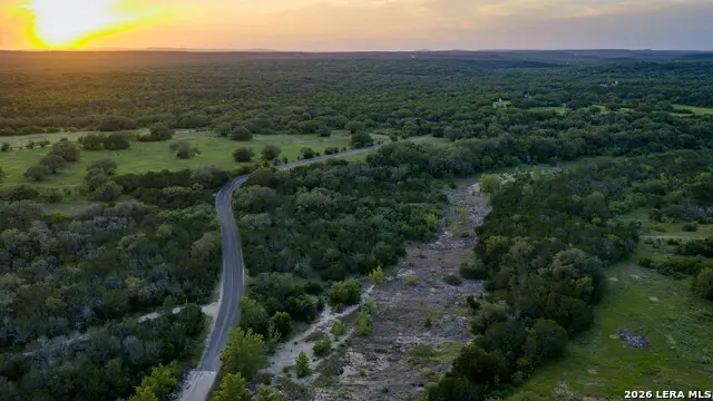 250 County Road 241, Hondo, TX 78861 - #2