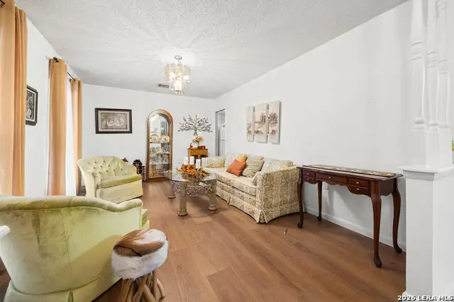5111 El Capitan, San Antonio, TX 78233 - #3