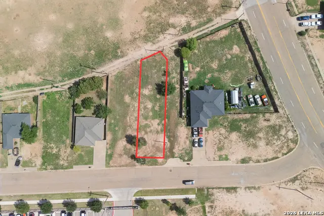 1719 E 19th St, Lubbock, TX 79403 - #2