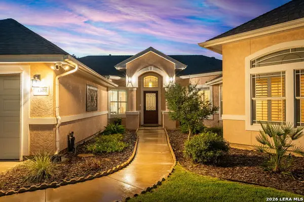 1328 Dime Box Cir, New Braunfels, TX 78130