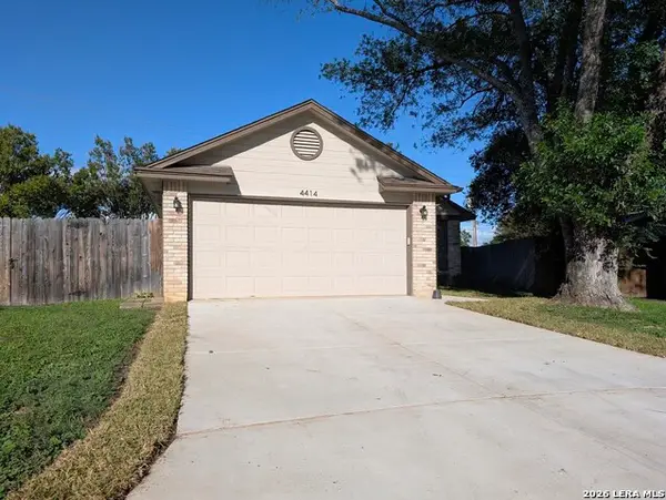 4414 Knollmanor, San Antonio, TX 78247