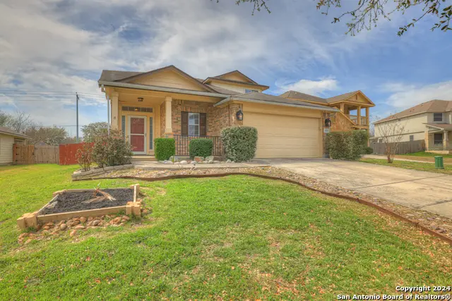 2418 Fayette Dr, New Braunfels, TX 78130 - #1