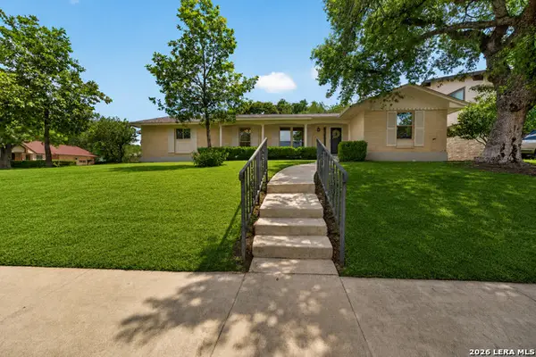 6331 Cornplanter St, Leon Valley, TX 78238