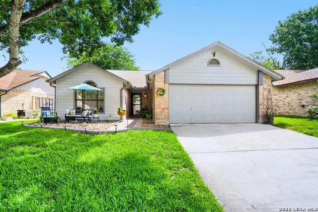 3808 Overlook Dr, Schertz, TX 78108 - #2