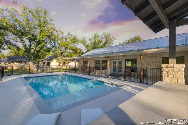 370 Johnny Seibert Ln, Leakey, TX 78873 - #3
