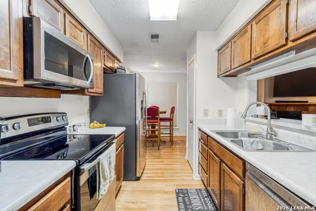 2255 Thousand Oaks Dr #605, San Antonio, TX 78232 - #3
