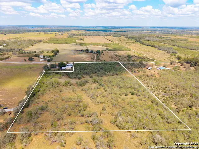 211 Halm Rd, Seguin, TX 78155 - #3