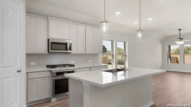 1685 Couser Avenue, New Braunfels, TX 78132 - #2