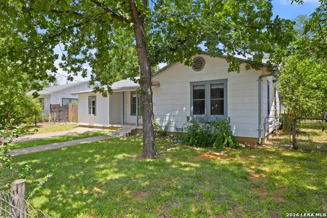 106 W Mulberry, Fredericksburg, TX 78624 - #3