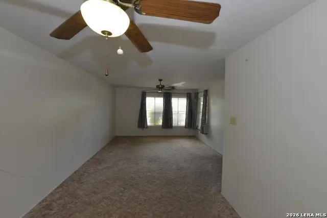 222 Zephyr Dr, Windcrest, TX 78239 - #3