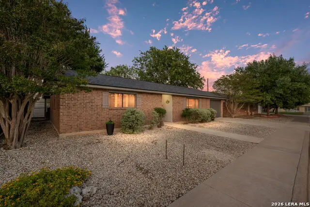 132 Village Dr, Kerrville, TX 78028 - #3