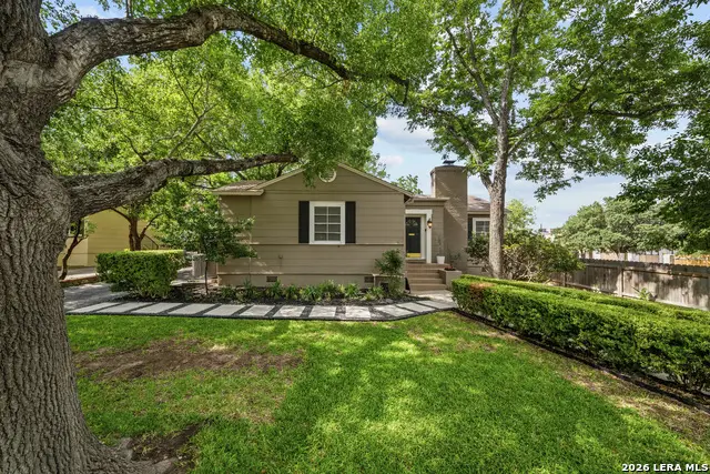 330 W Agarita Ave, San Antonio, TX 78212 - #2