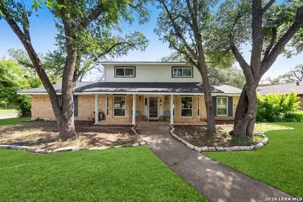 631 Briar Oak St, San Antonio, TX 78216