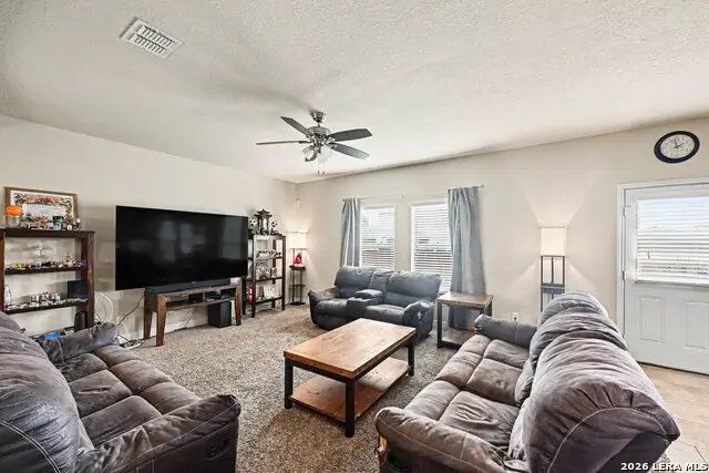 1107 Caspian Pt, San Antonio, TX 78245 - #2