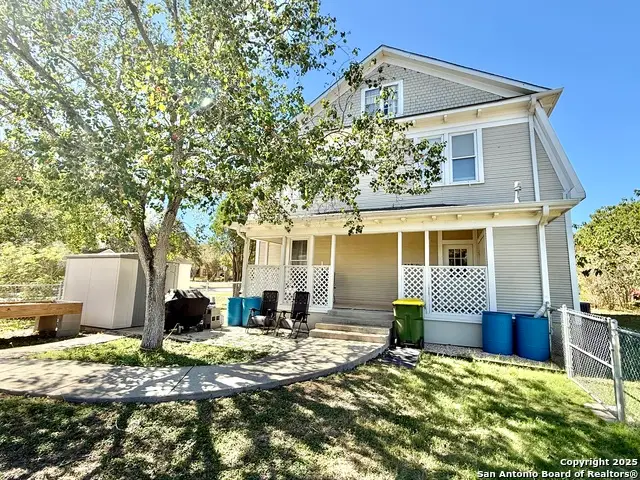 323 S 6th, Kenedy, TX 78119 - #3
