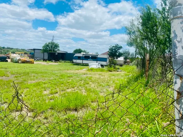 4146 Spike Hill Dr, Eagle Pass, TX 78852 - #2