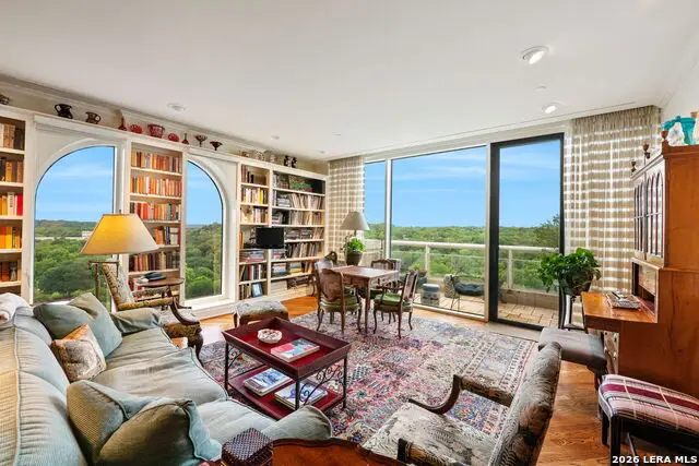 200 Patterson Ave #900, San Antonio, TX 78209 - #1