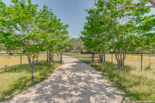 519 N Brasstown Dr, Blanco, TX 78606 - #1
