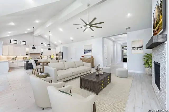 10006 Sarah Pl, Boerne, TX 78006 - #3