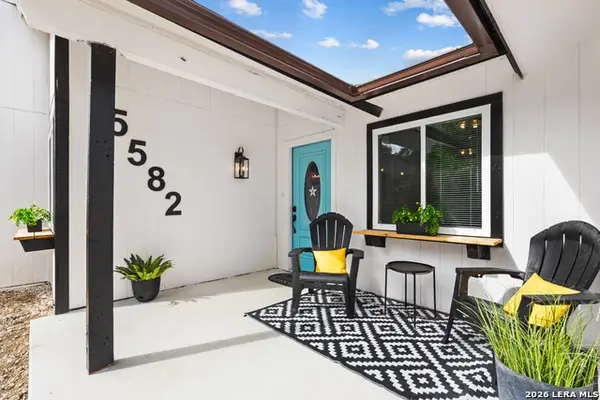 5582 Kissing Oak St., San Antonio, TX 78247