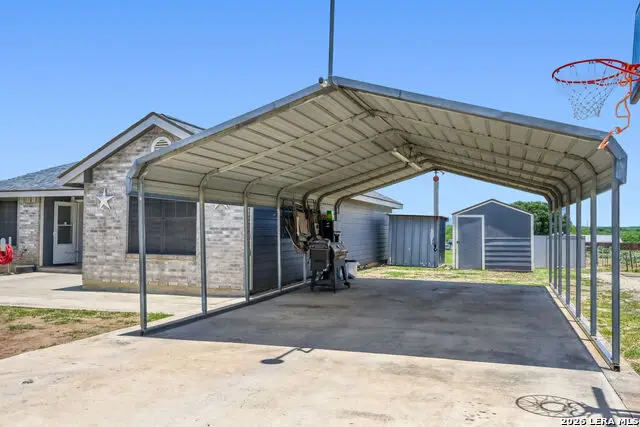 9830 Hildebrandt Rd, San Antonio, TX 78222 - #3