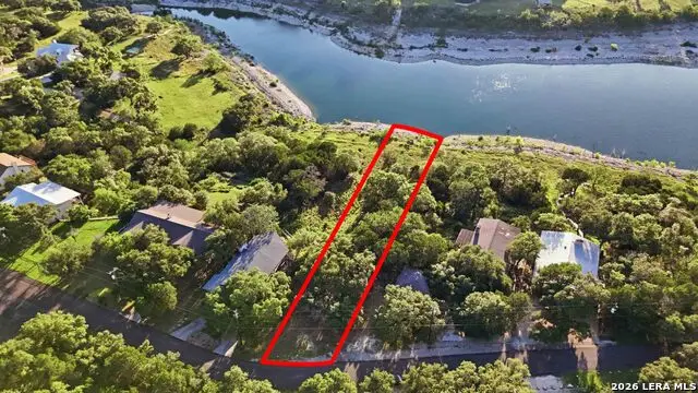 1170 Village Shore Dr, Canyon Lake, TX 78133 - #1