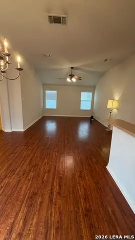 609 Meadow Arbor Ln, Universal City, TX 78148 - #2