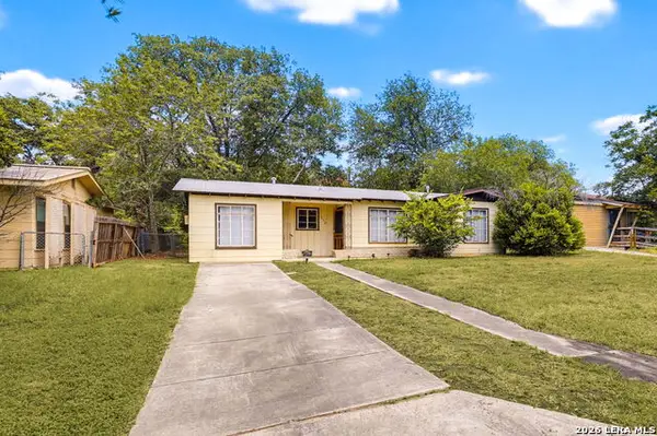 115 Loy Dr, San Antonio, TX 78228
