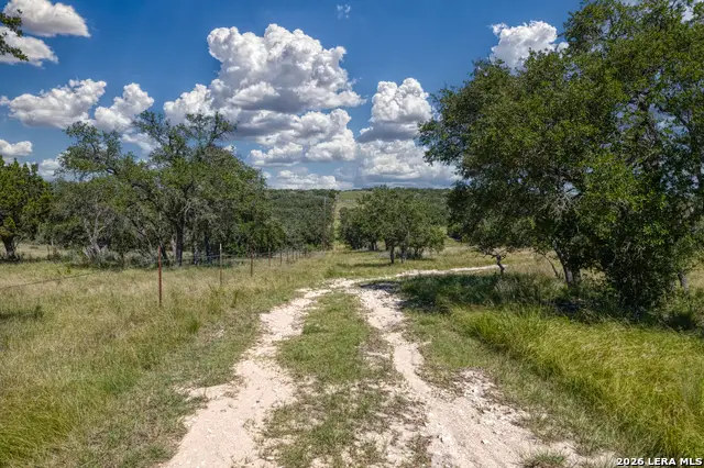 932 Wofford Rd, London, TX 76854 - #2