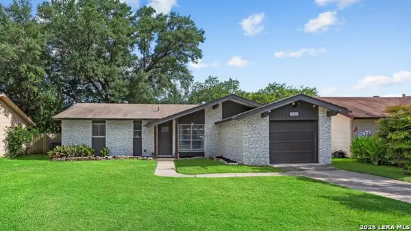 4306 Desert View Dr, San Antonio, TX 78217