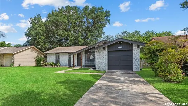4306 Desert View Dr, San Antonio, TX 78217 - #2