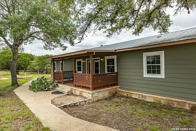 154 Linda Dr, Canyon Lake, TX 78133 - #2