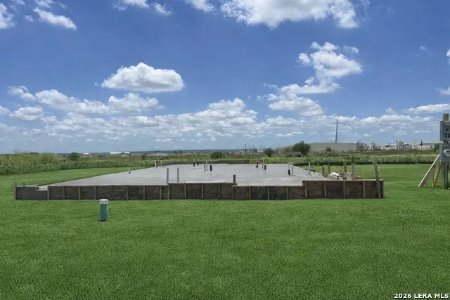 201 Heidi Hill, Castroville, TX 78009 - #2