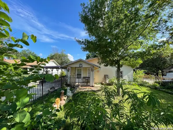 330 Bradley St, San Antonio, TX 78211