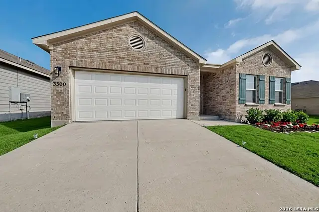 3300 Ridge Pl, Seguin, TX 78155 - #2